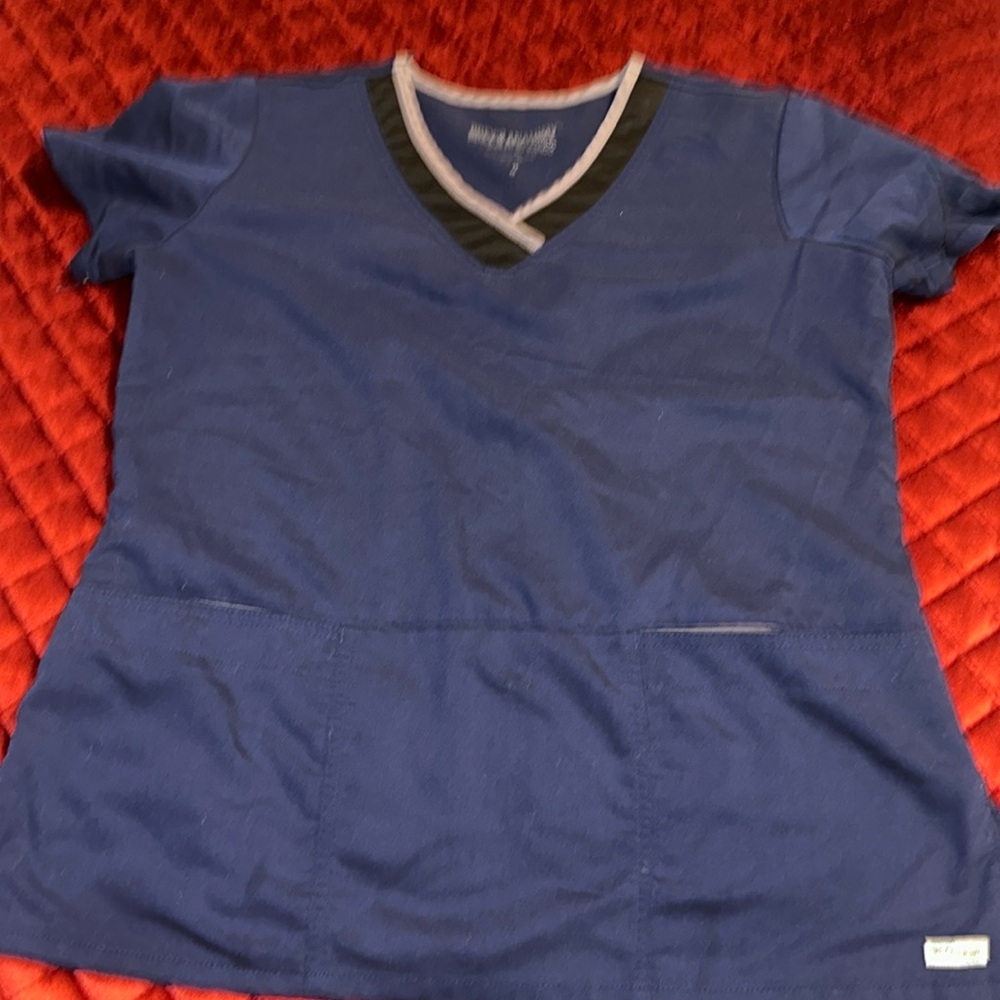 Greys anatomy medium scrub top